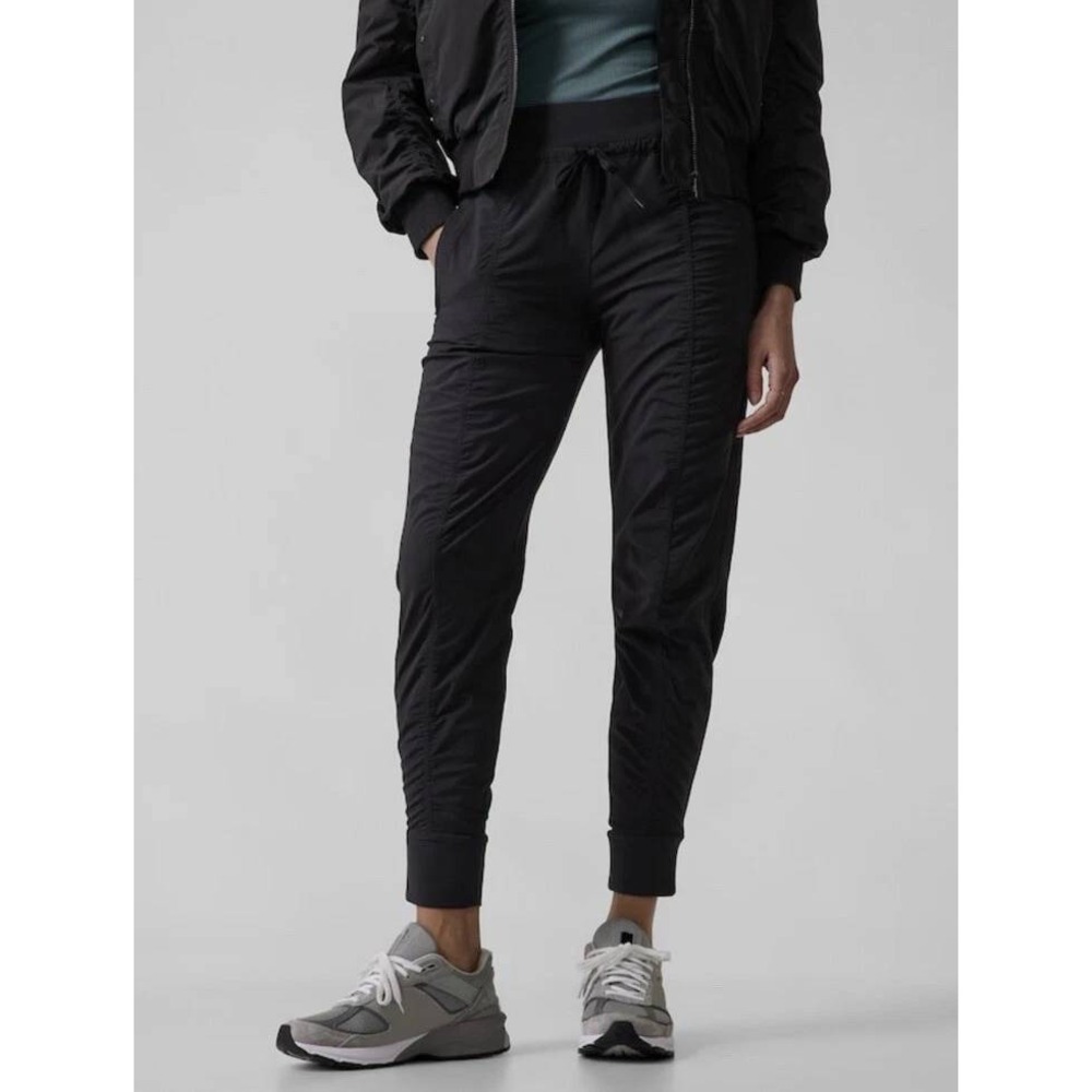 Athleta Attitude II Jogger Pant Black‎ 14